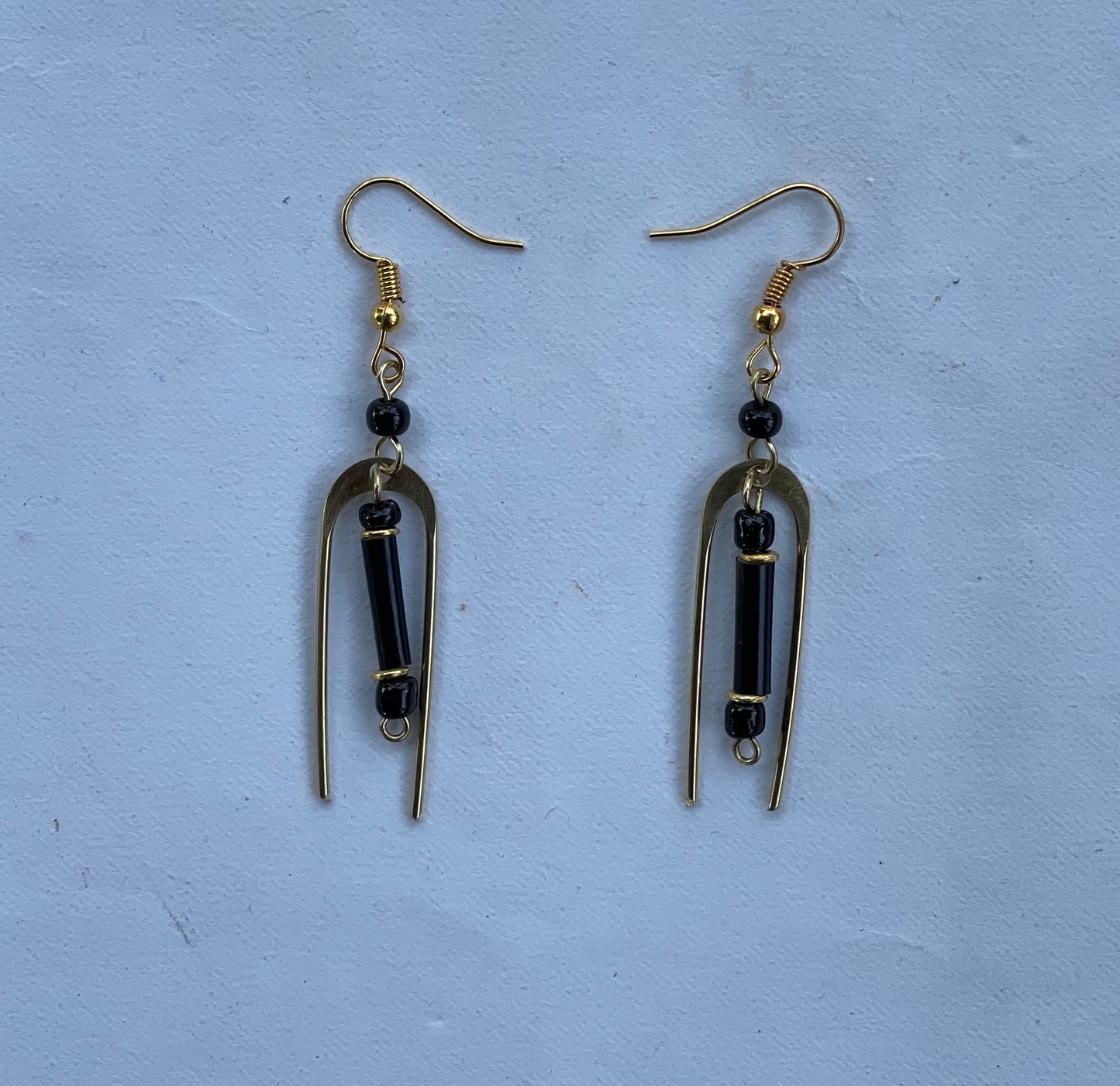 Inverted U Earrings